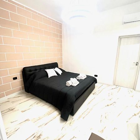 Mada'S Apartment Deluxe Bari Kültér fotó