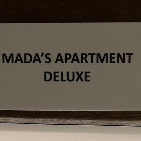 Mada'S Apartment Deluxe Bari Kültér fotó