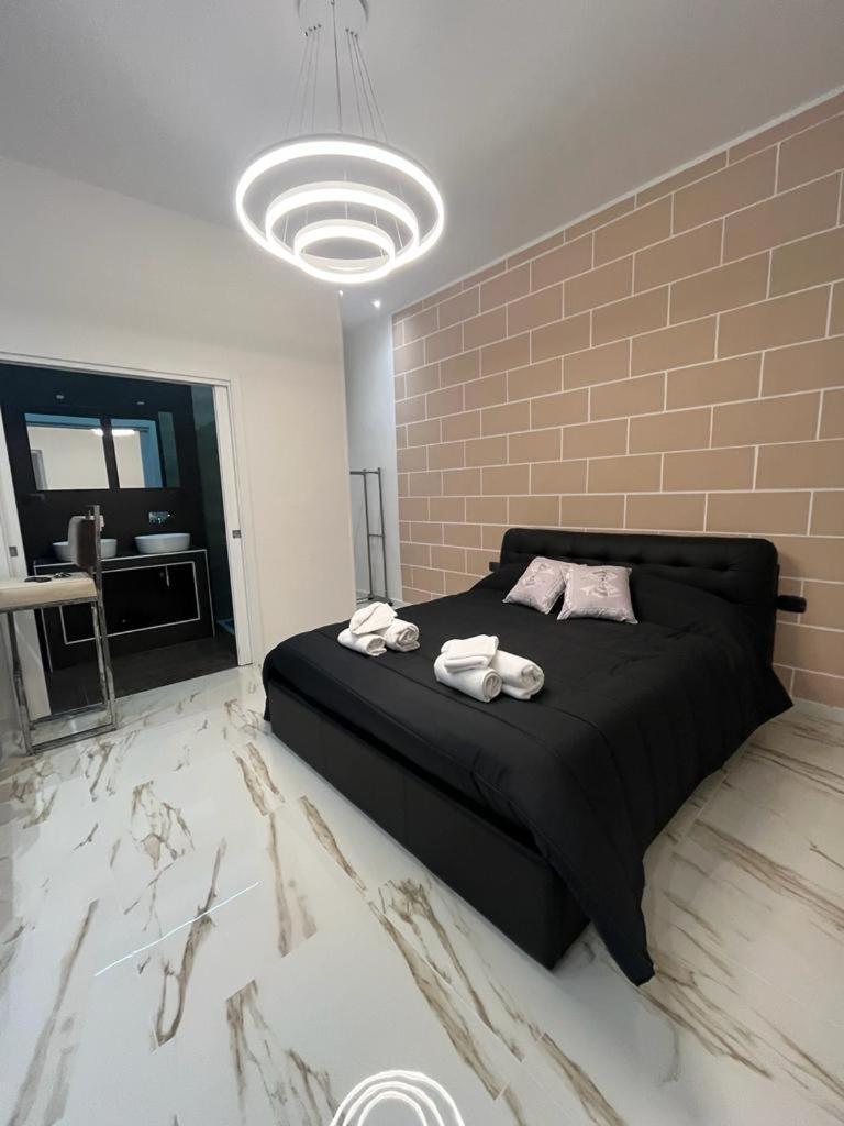 Mada'S Apartment Deluxe Bari Kültér fotó
